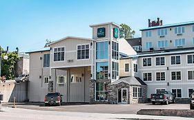 Quality Inn & Suites Houghton Downtown